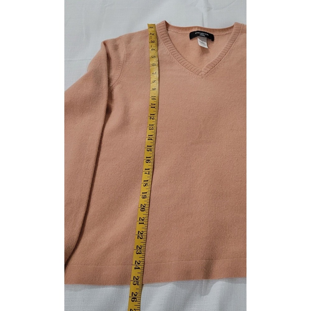 Jones New York 100% Cashmere V Neck Sweater Classic Preppy Coral Peach Size XL - Picture 3 of 5